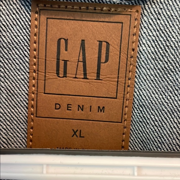 GAP Blue Jean Jacket - Picture 2 of 8